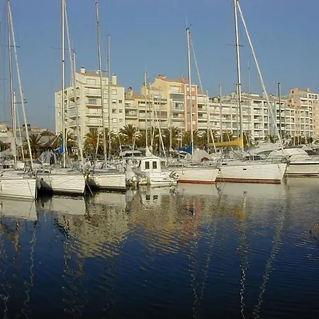 T2 : A 50m De La Plage, Proche Du Port, Jardinet Privatif, Ideal Familles - Fr-1-335-202 Apartment Hyeres